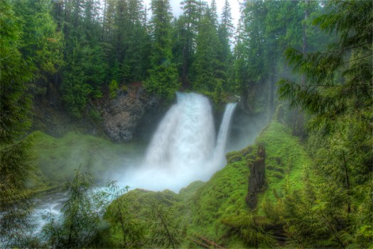 Sahalie Falls