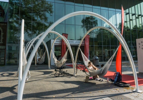 Outside the National Museum of Art